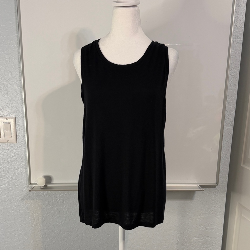Halogen Classic Black Sleeveless Top
